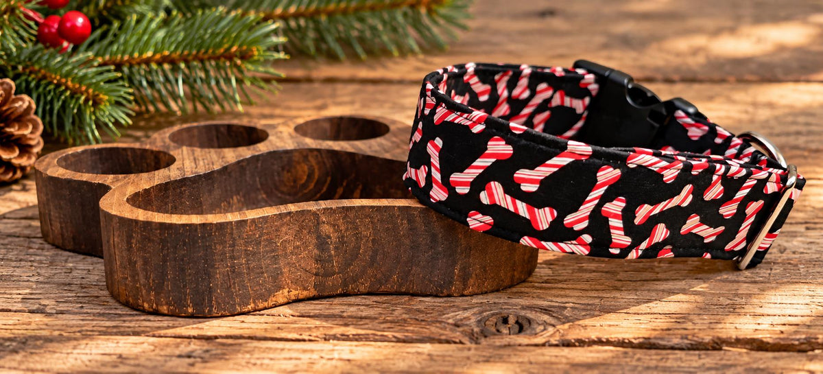 Christmas Peppermint Bone Dog Collar Red and White Striped Bones and Matching Bows